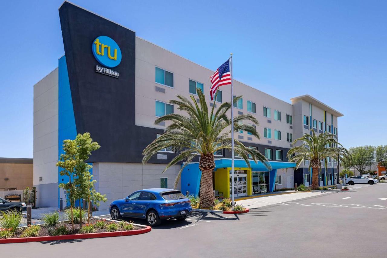Tru By Hilton Lathrop Hotel Exterior foto