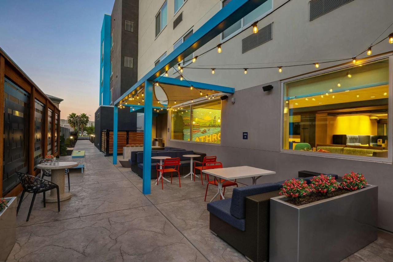 Tru By Hilton Lathrop Hotel Exterior foto