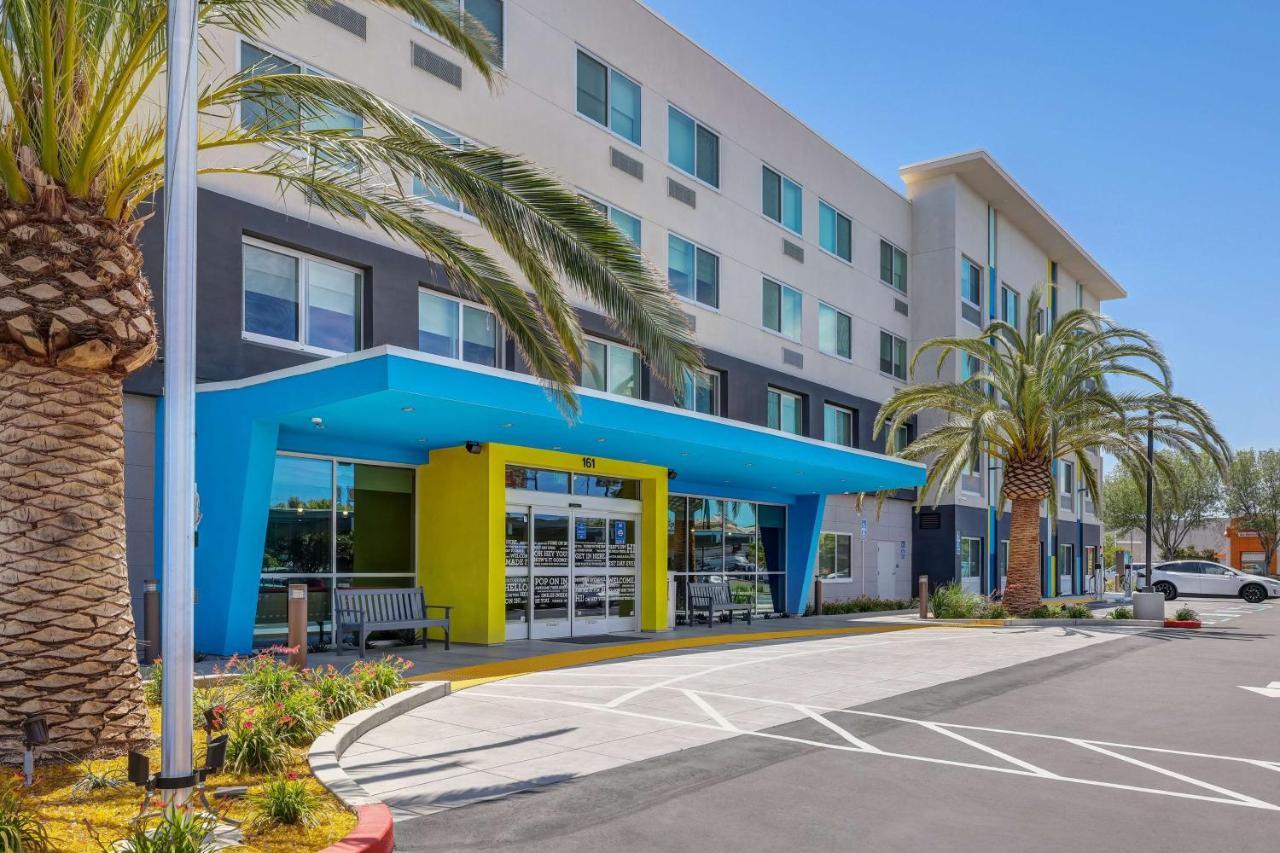 Tru By Hilton Lathrop Hotel Exterior foto